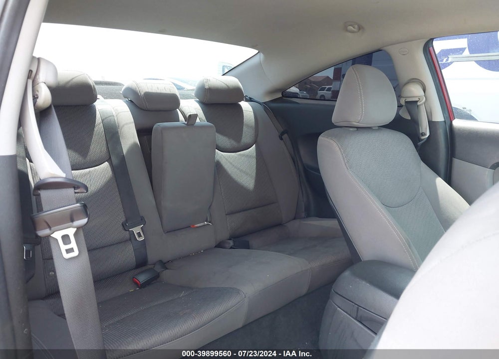 2014 HYUNDAI ELANTRA VIN: KMHDH6AH1EU024126