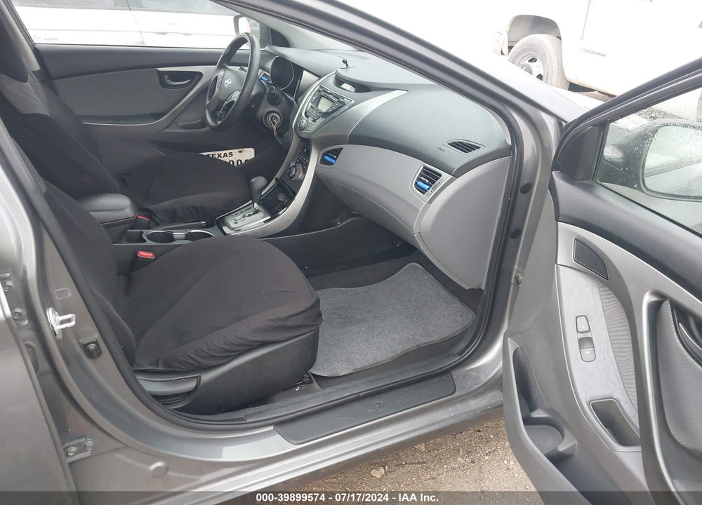 2013 HYUNDAI ELANTRA GLS VIN: 5NPDH4AE9DH209323
