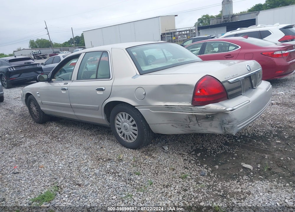 2008 MERCURY GRAND MARQUIS GS VIN: 2MEFM74V38X608538