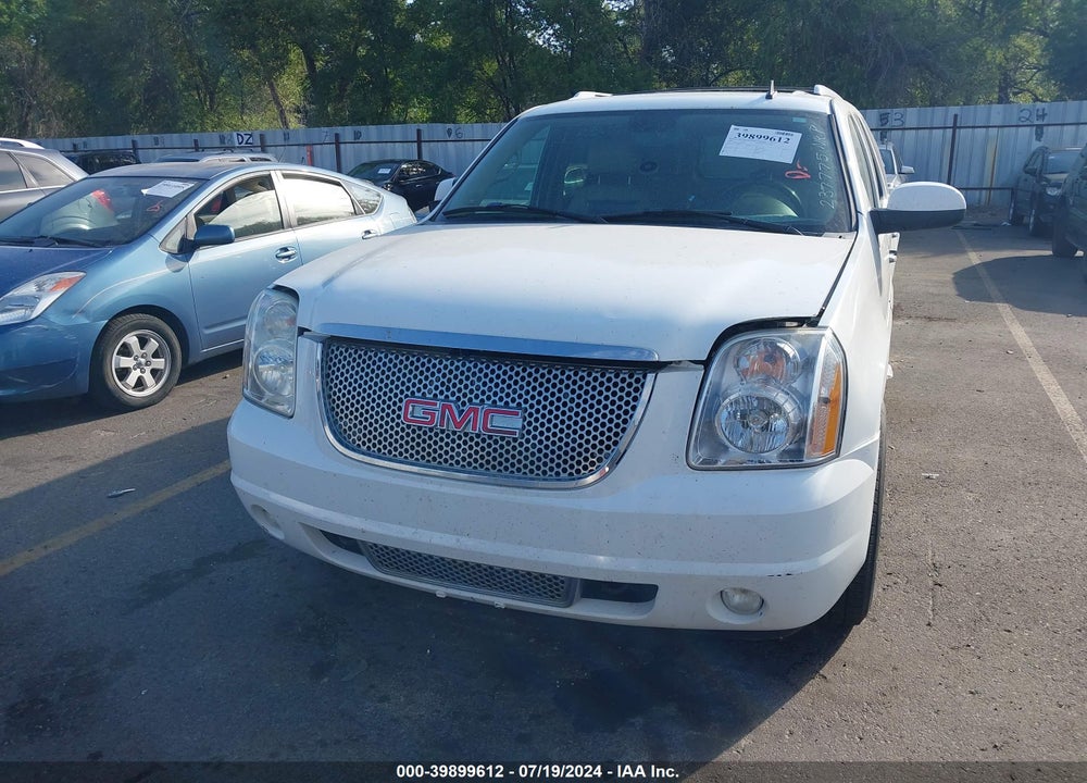 2007 GMC YUKON XL 1500 DENALI VIN: 1GKFK66877J237775