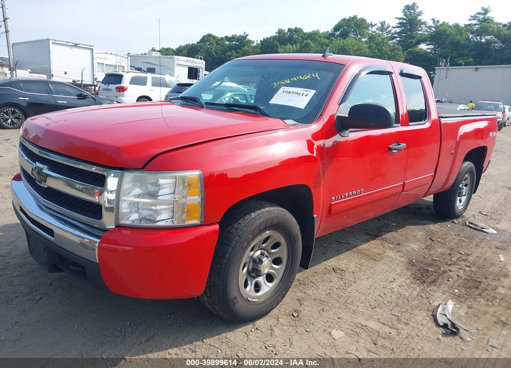 2011 CHEVROLET SILVERADO 1500 LT VIN: 1GCRKSEA9BZ255503