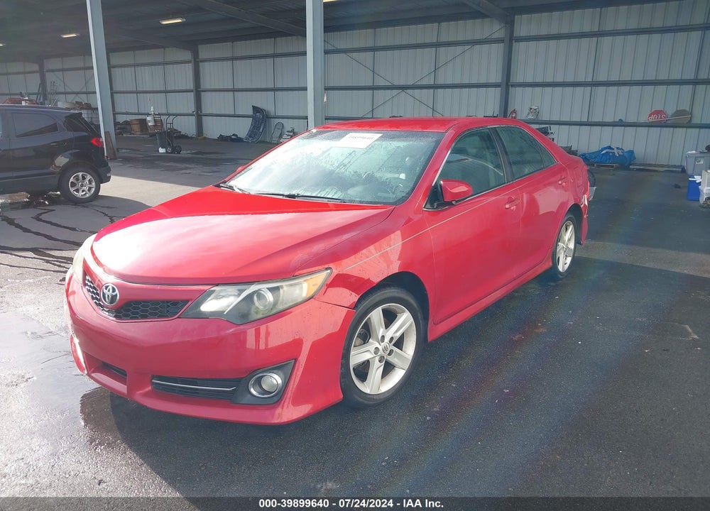 2014 TOYOTA CAMRY SE VIN: 4T1BF1FK4EU753645