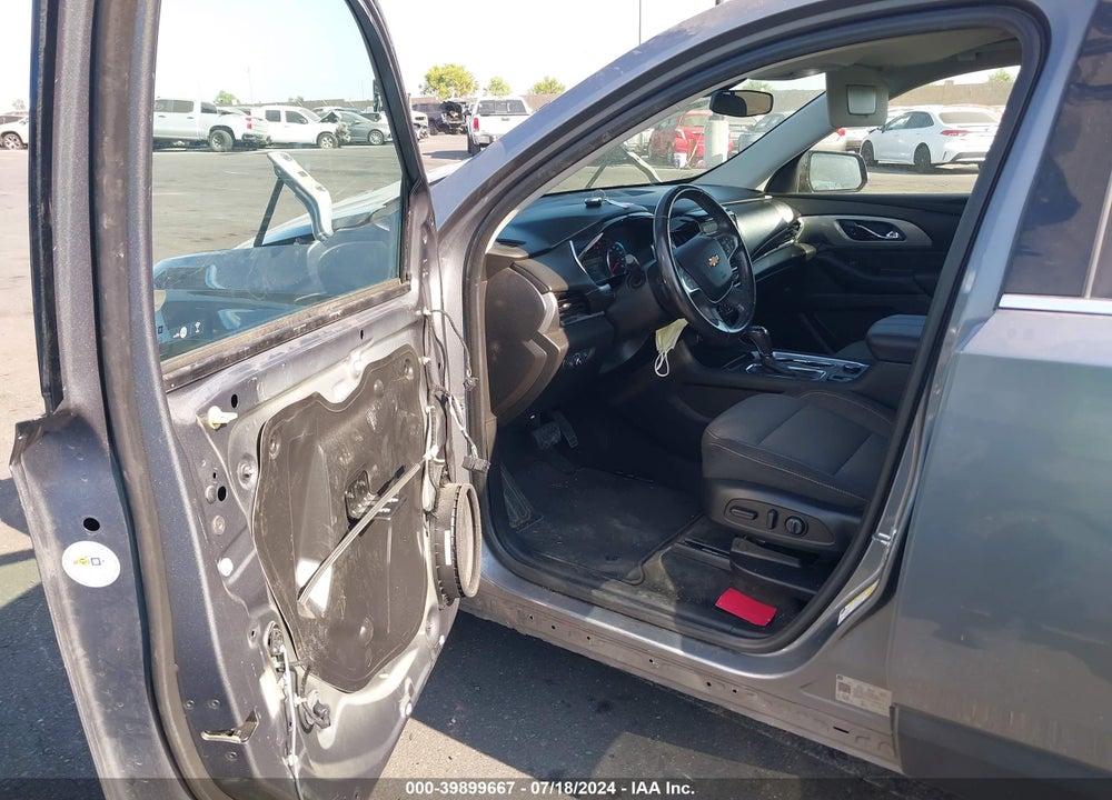 2018 CHEVROLET TRAVERSE 1LT VIN: 1GNERGKW8JJ236887