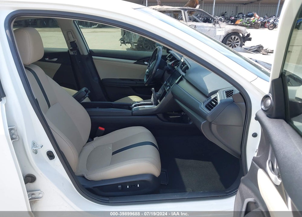 2018 HONDA CIVIC TOURING VIN: JHMFC1F94JX004928