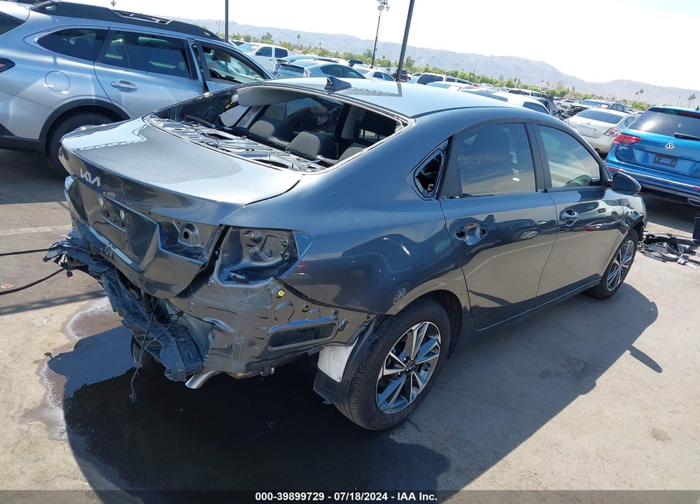 2024 KIA FORTE LXS VIN: 3KPF24AD2RE772372
