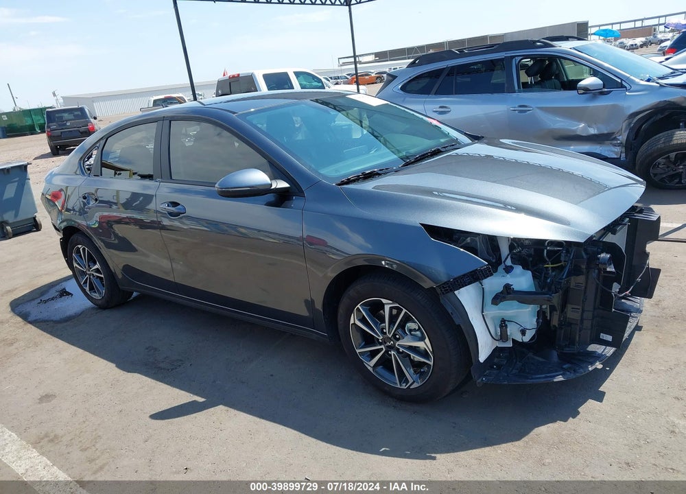 2024 KIA FORTE LXS VIN: 3KPF24AD2RE772372