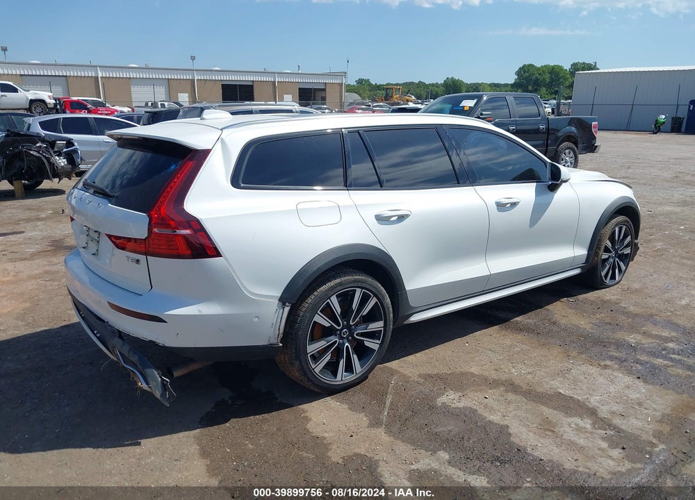 2020 VOLVO V60 CROSS COUNTRY T5 VIN: YV4102WK2L1038110