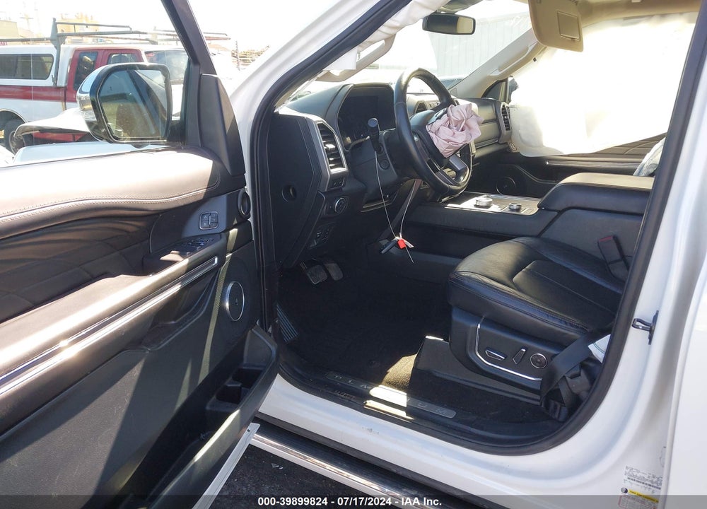 2021 FORD EXPEDITION PLATINUM MAX VIN: 1FMJK1MT7MEA63190