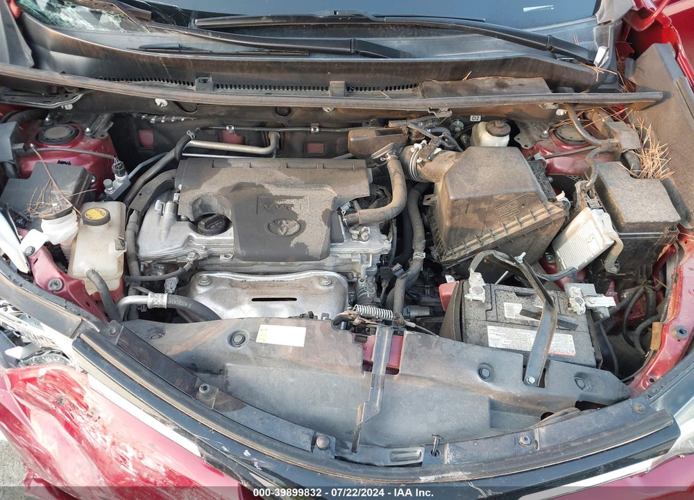 2018 TOYOTA RAV4 XLE VIN: 2T3WFREV5JW433876