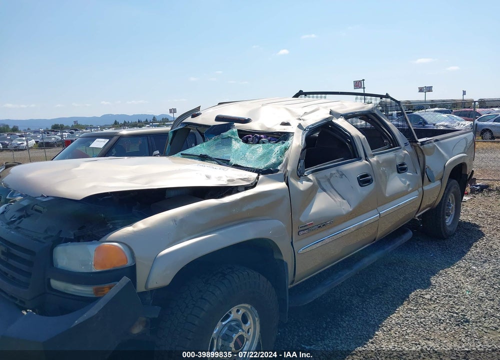 2004 GMC SIERRA 2500HD SLE VIN: 1GTHK23154F145034