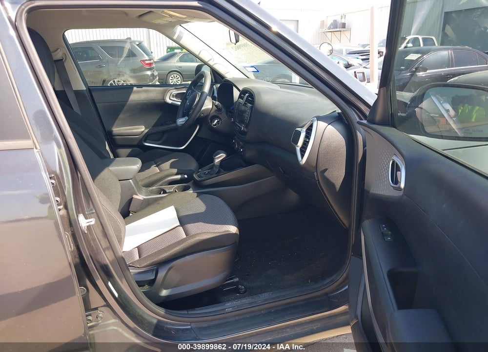 2022 KIA SOUL LX VIN: KNDJ23AU8N7803221
