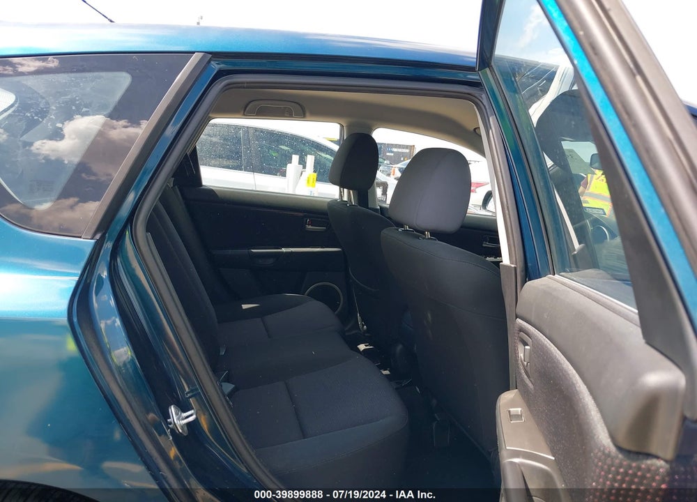 2007 MAZDA 3 S SPORT VIN: JM1BK143471716272