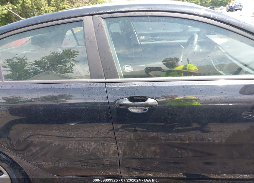 2019 KIA RIO S VIN: 3KPA24ABXKE223050