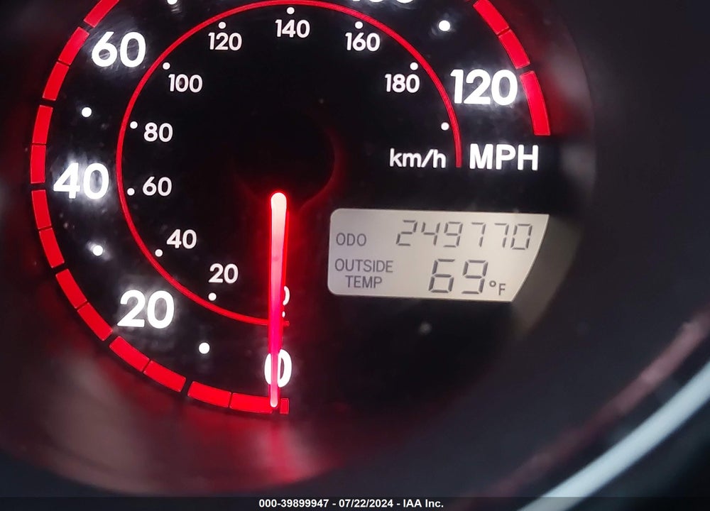 2007 TOYOTA MATRIX/XR VIN: 2T1KR32EX7C677033