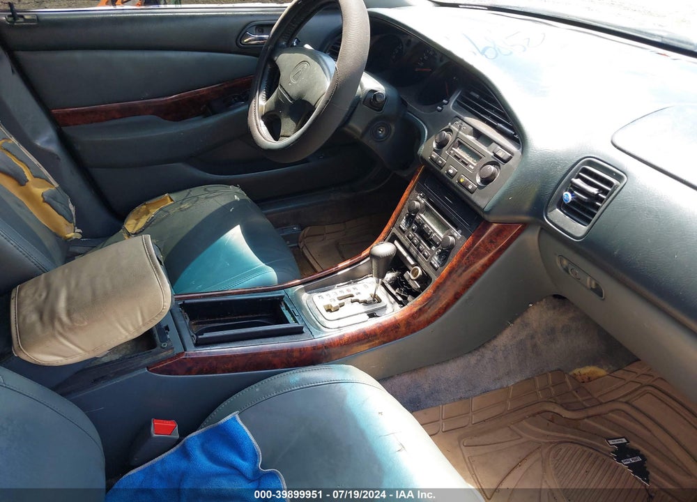 2001 ACURA TL VIN: 19UUA56661A004915