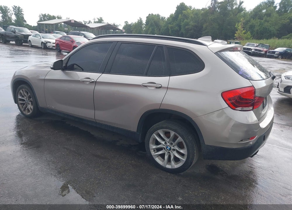 2015 BMW X1 XDRIVE28I VIN: WBAVL1C53FVY32239