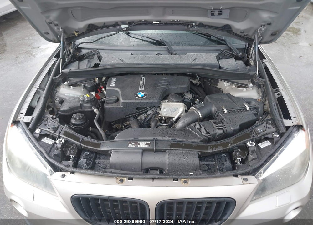 2015 BMW X1 XDRIVE28I VIN: WBAVL1C53FVY32239