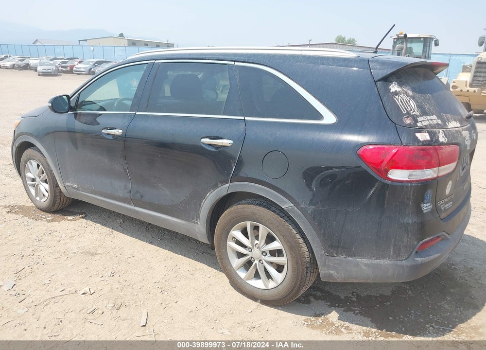 2016 KIA SORENTO 3.3L LX VIN: 5XYPGDA53GG175648