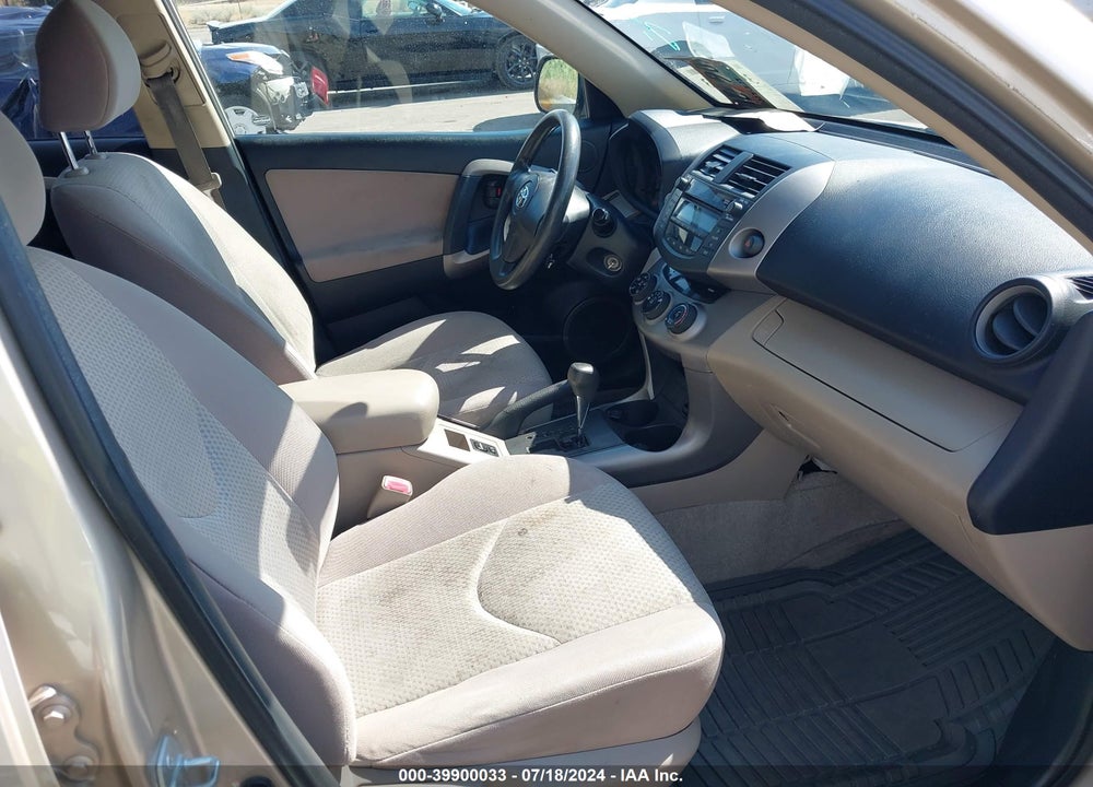 2007 TOYOTA RAV4 VIN: JTMBD33V975057784