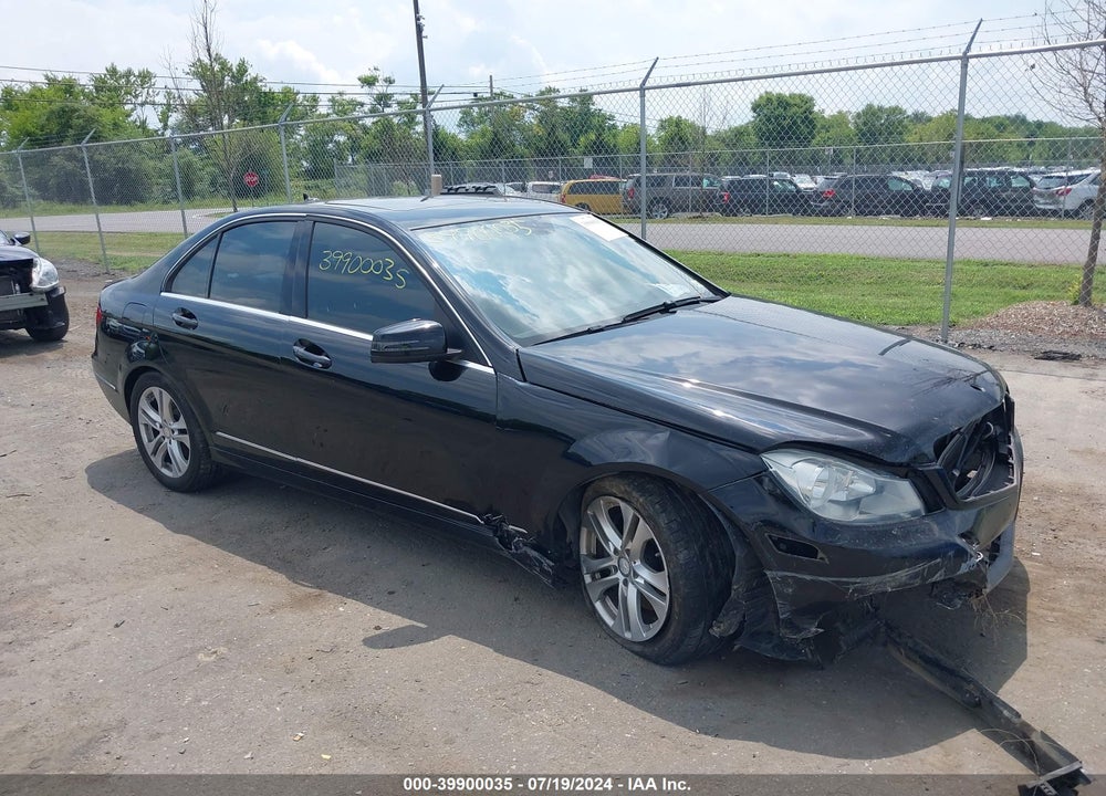 2014 MERCEDES-BENZ C 300 LUXURY 4MATIC/SPORT 4MATIC VIN: WDDGF8AB0EA957036
