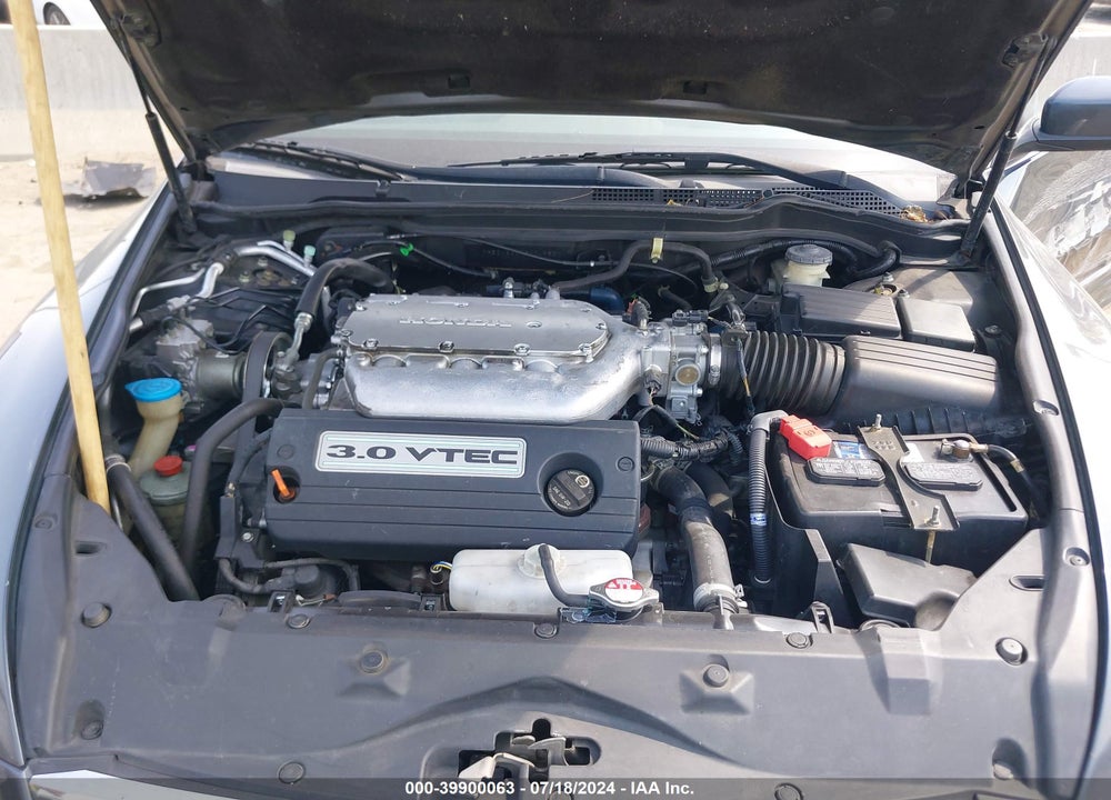 2006 HONDA ACCORD 3.0 EX VIN: 1HGCM66576A049501