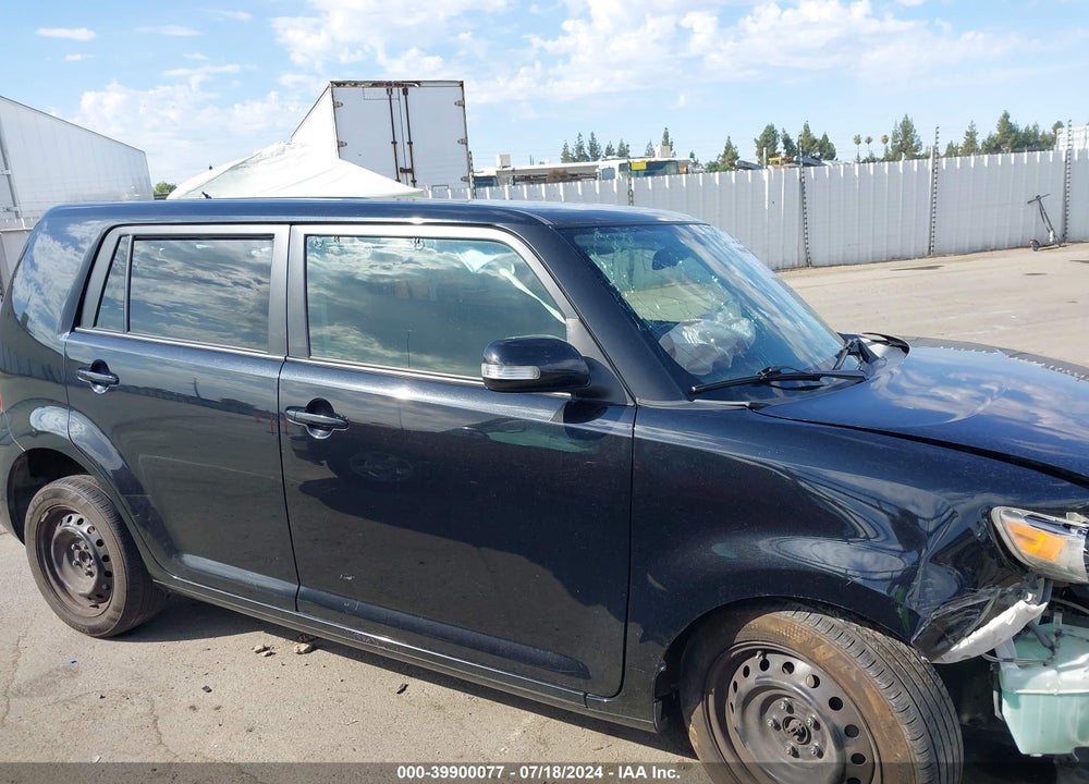 2014 SCION XB VIN: JTLZE4FEXEJ058688