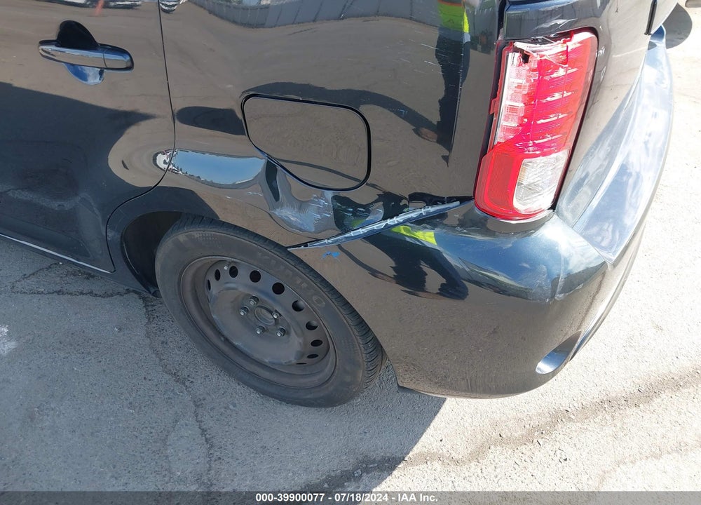 2014 SCION XB VIN: JTLZE4FEXEJ058688