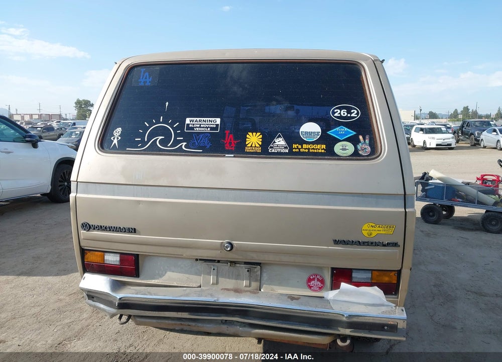 1986 VOLKSWAGEN VANAGON BUS VIN: WV2YB0252GH079898