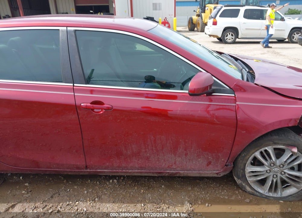 2016 TOYOTA CAMRY SE VIN: 4T1BF1FK8GU520340