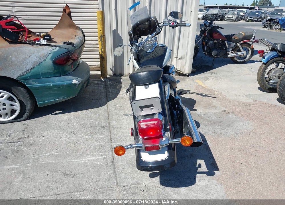 2001 SUZUKI VL800 VIN: JS1VS54A412104202