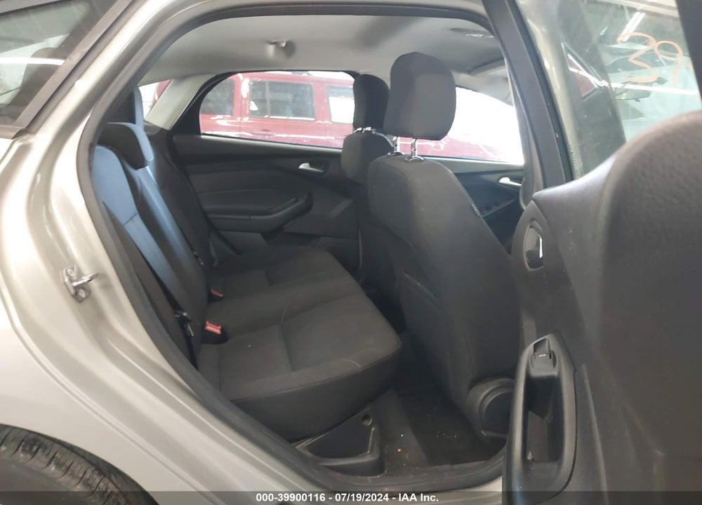 2016 FORD FOCUS SE VIN: 1FADP3F23GL275707