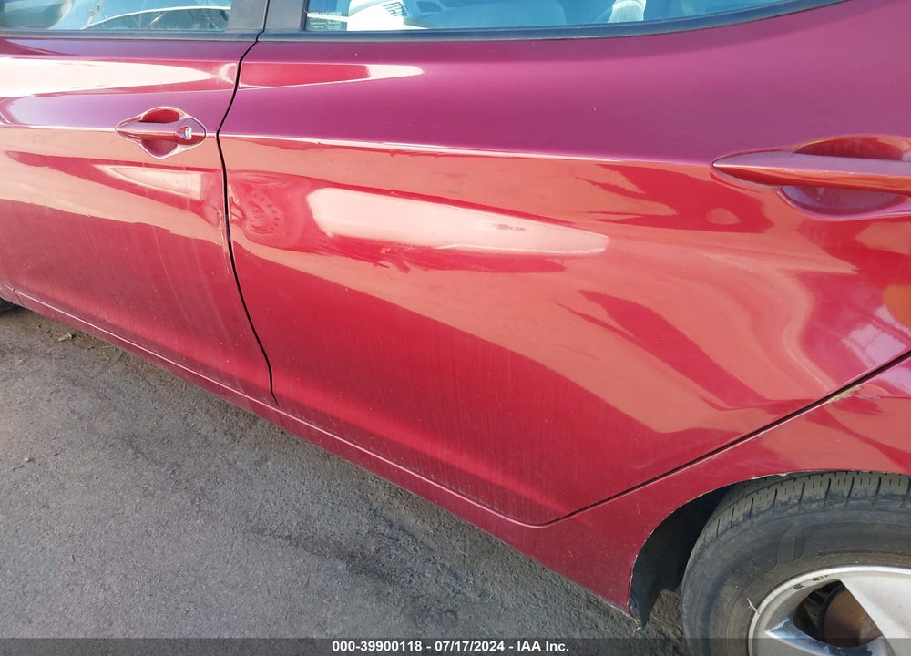 2015 HYUNDAI ELANTRA SE VIN: 5NPDH4AE9FH645379