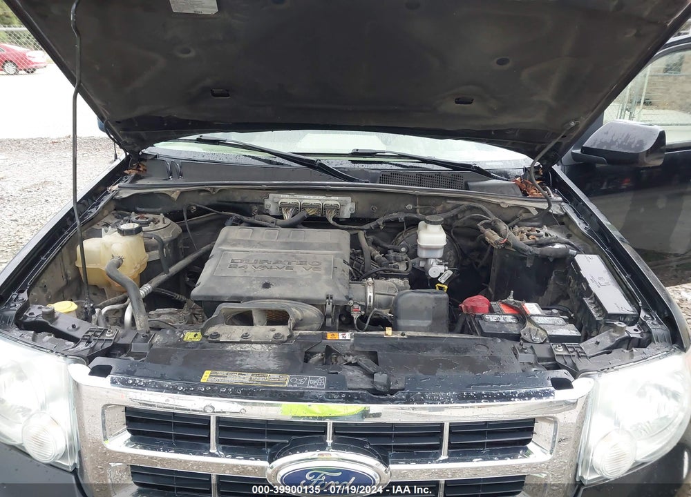 2010 FORD ESCAPE LIMITED VIN: 1FMCU0EG0AKB75566