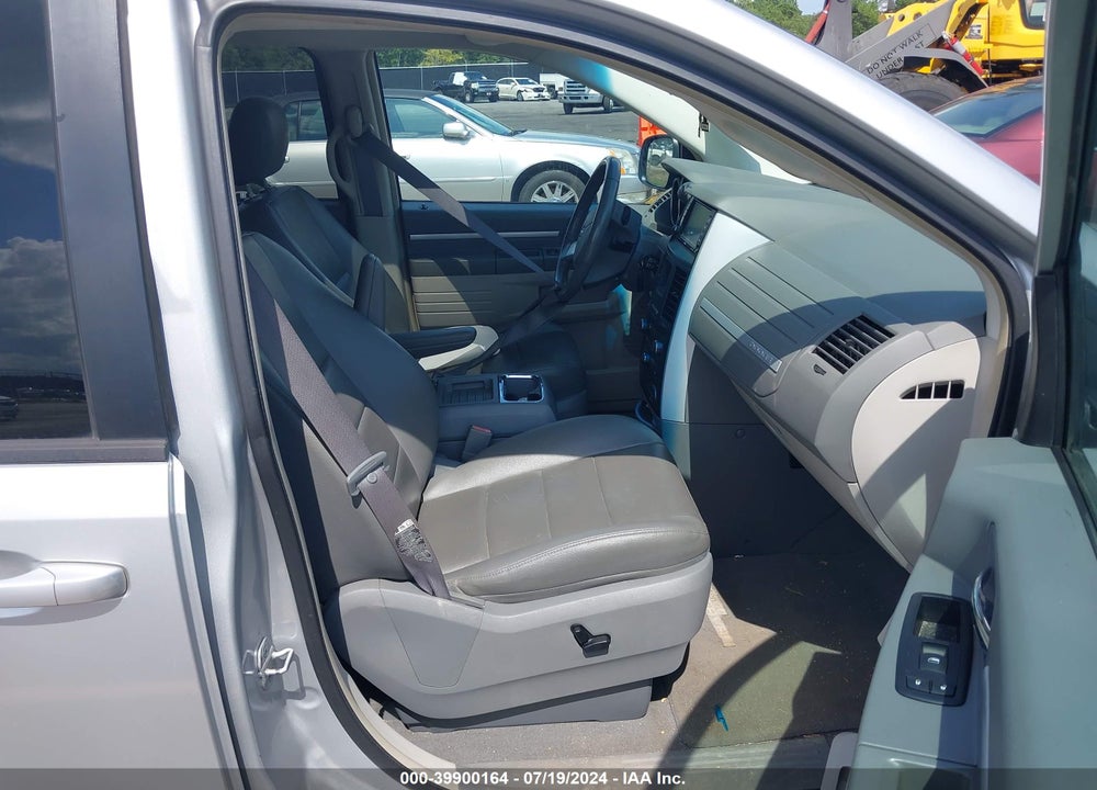 2008 DODGE GRAND CARAVAN SXT VIN: 2D8HN54XX8R707389