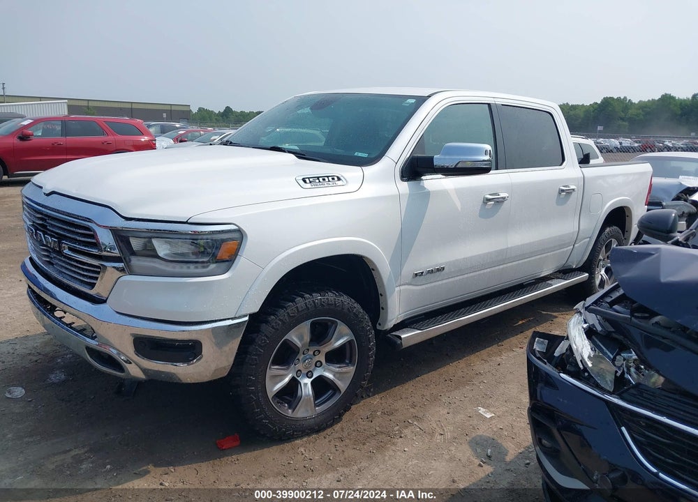 2019 RAM 1500 LAIE  4X4 5'7 BOX VIN: 1C6SRFJT2KN609923