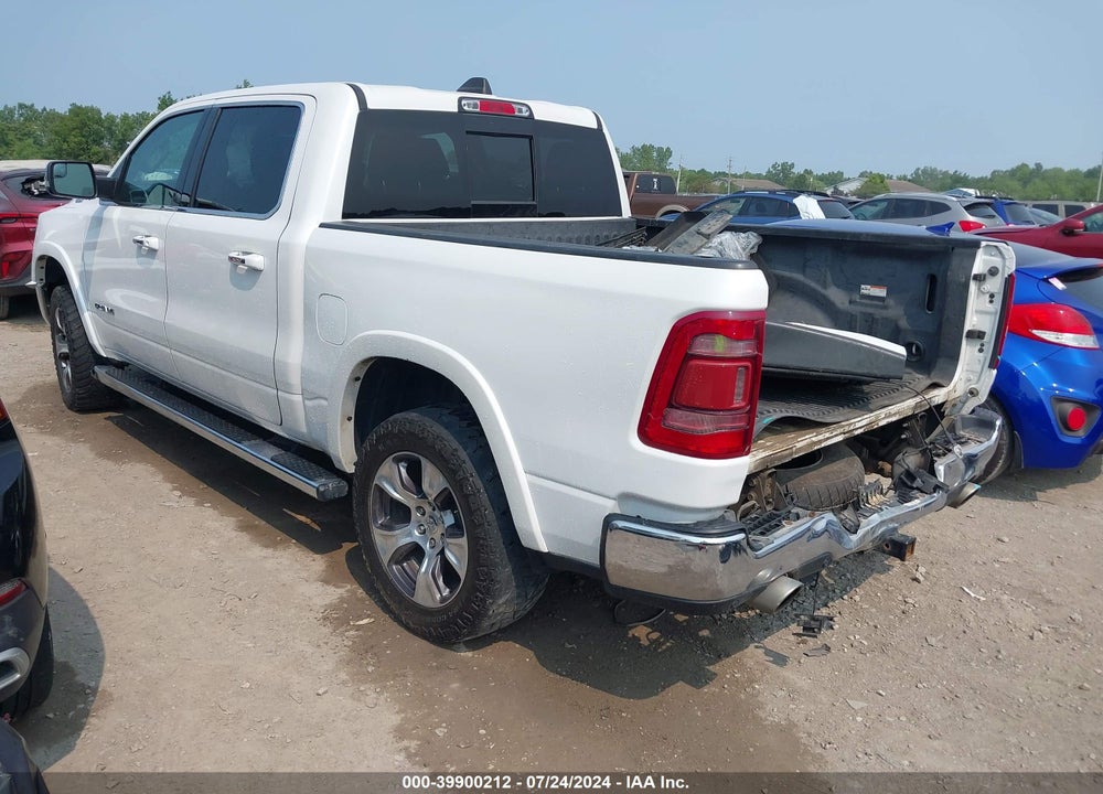 2019 RAM 1500 LAIE  4X4 5'7 BOX VIN: 1C6SRFJT2KN609923