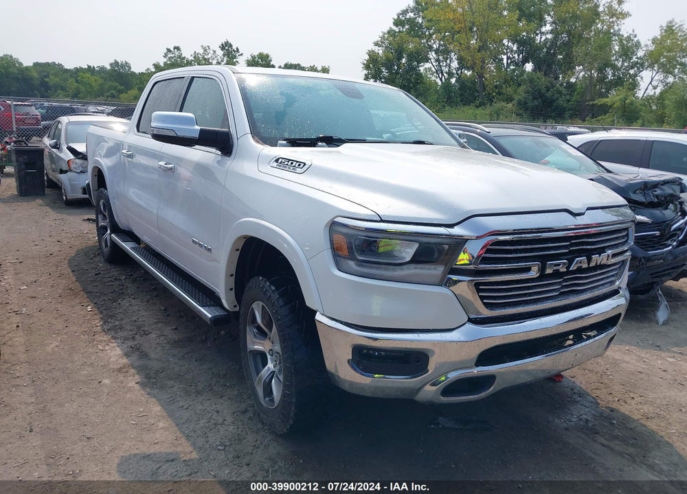2019 RAM 1500 LAIE  4X4 5'7 BOX VIN: 1C6SRFJT2KN609923