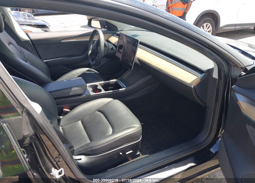 2021 TESLA MODEL 3 STANDARD RANGE PLUS REAR-WHEEL DRIVE VIN: 5YJ3E1EAXMF014503