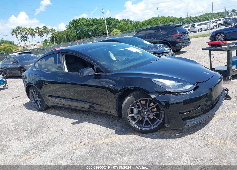 2021 TESLA MODEL 3 STANDARD RANGE PLUS REAR-WHEEL DRIVE VIN: 5YJ3E1EAXMF014503