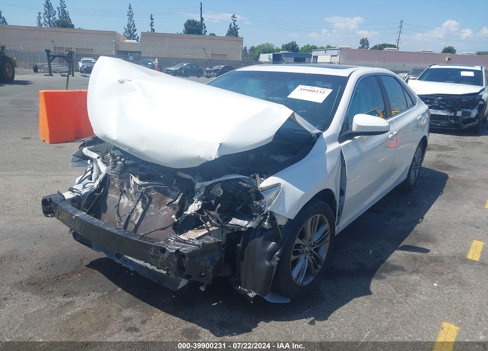 2015 TOYOTA CAMRY SE VIN: 4T1BF1FK8FU942137