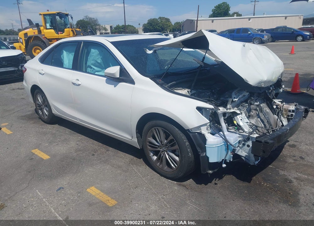 2015 TOYOTA CAMRY SE VIN: 4T1BF1FK8FU942137