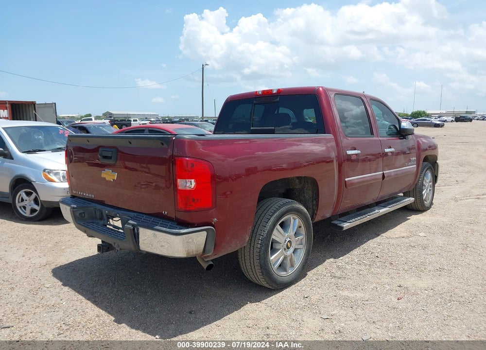 2013 CHEVROLET SILVERADO 1500 LT VIN: 3GCPCSE00DG132123