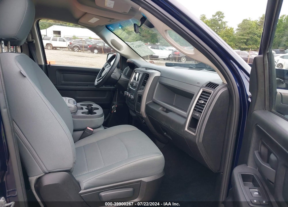 2015 RAM 1500 EXPRESS VIN: 1C6RR6KG3FS512530