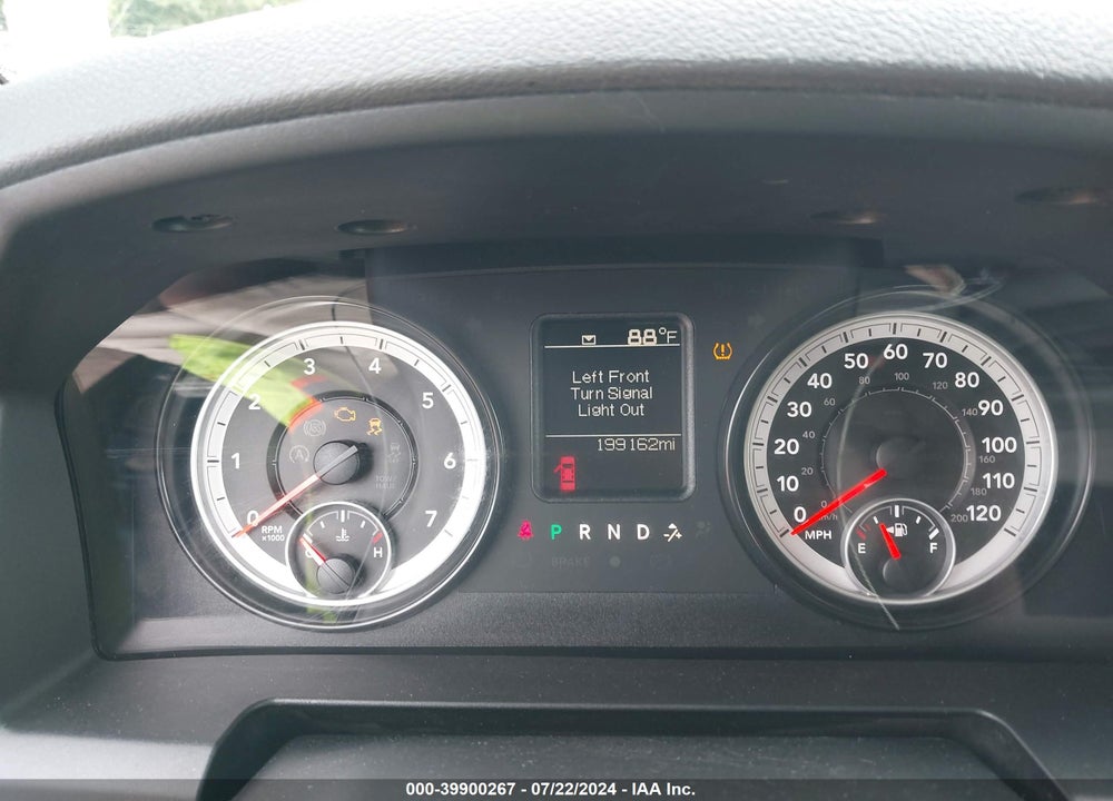 2015 RAM 1500 EXPRESS VIN: 1C6RR6KG3FS512530