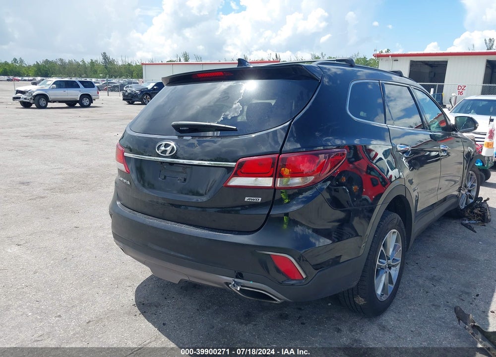 2017 HYUNDAI SANTA FE SE VIN: KM8SNDHF2HU231962