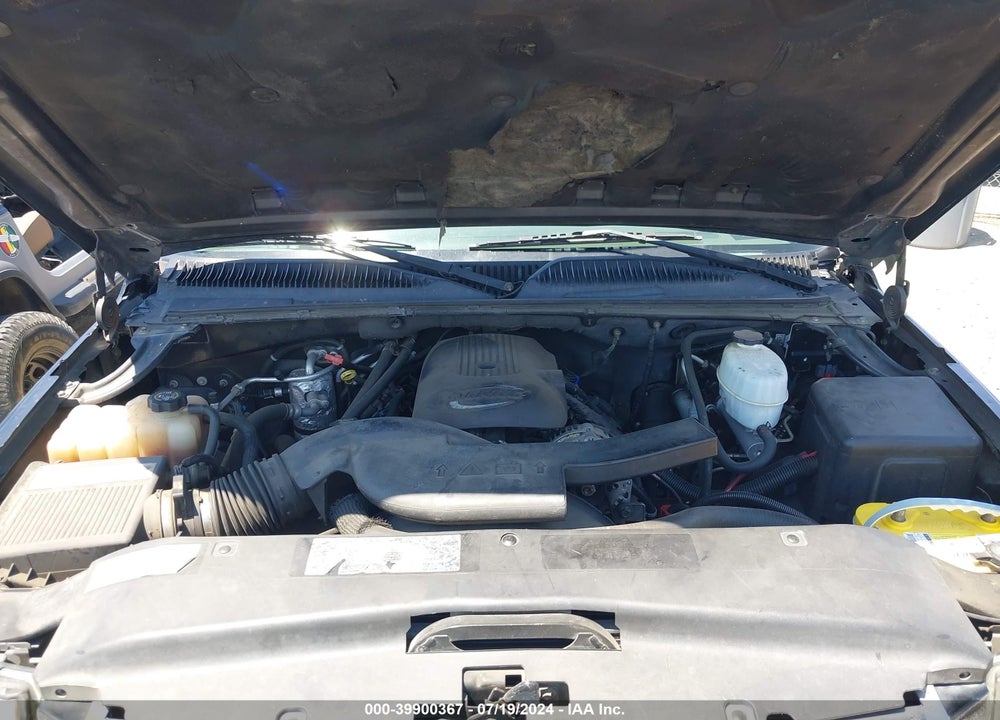 2003 CADILLAC ESCALADE STANDARD VIN: 1GYEK63N83R110637