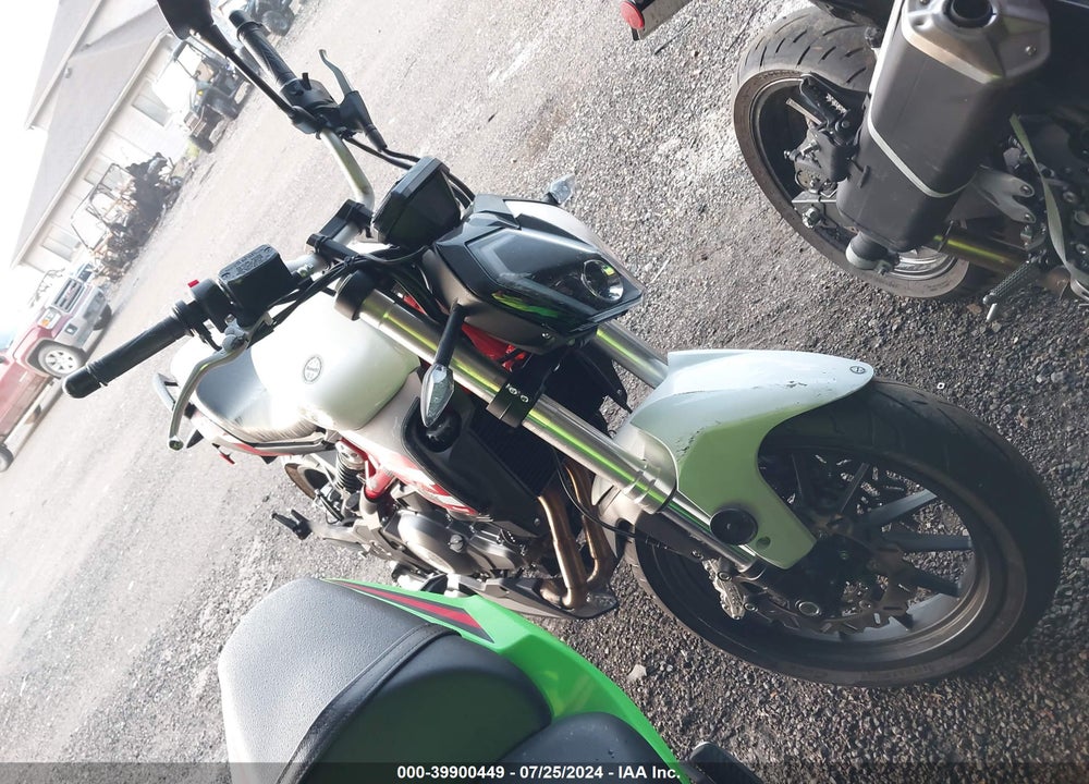 2022 BENELLI 302S VIN: LBBPHE044NBD22320