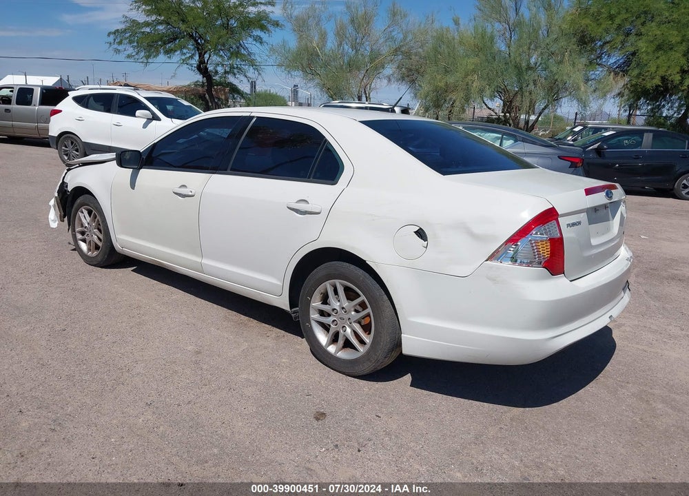 2012 FORD FUSION S VIN: 3FAHP0GA3CR302311