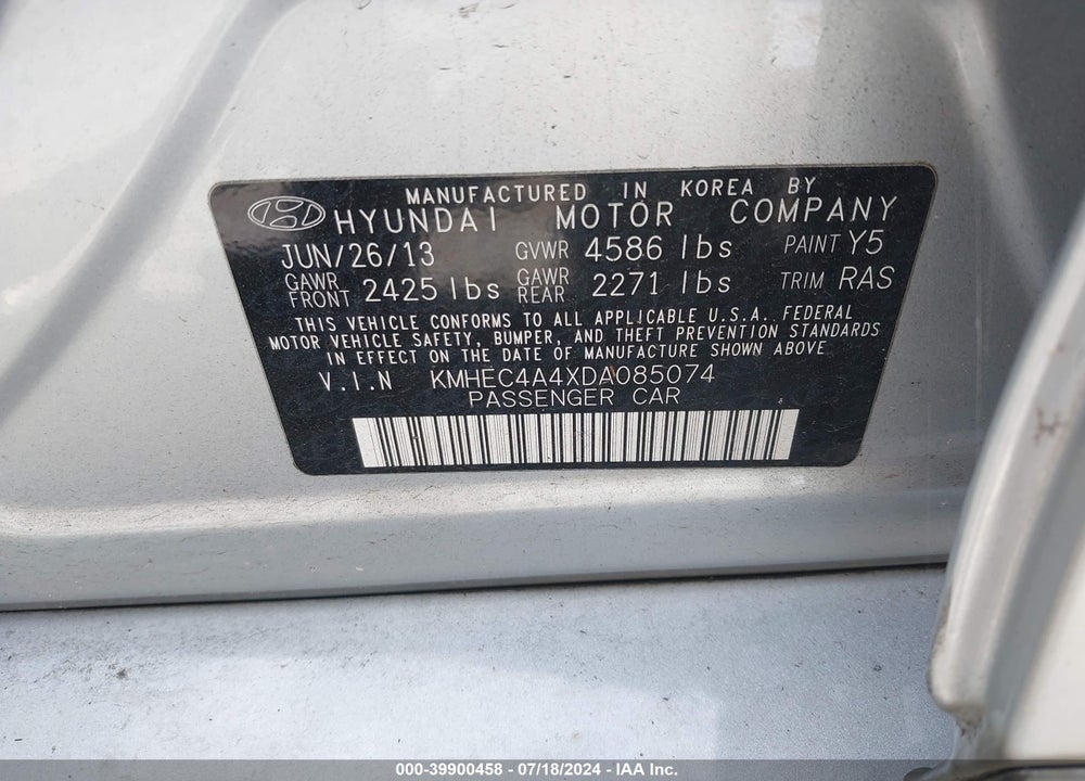 2013 HYUNDAI SONATA HYBRID VIN: KMHEC4A4XDA085074