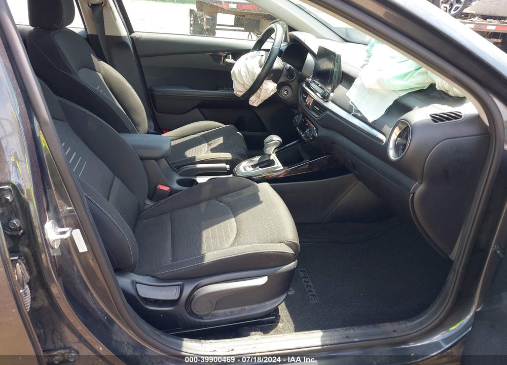 2019 KIA FORTE S VIN: 3KPF34AD9KE013334